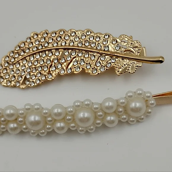 Elegant Variety Of Hair Clips Ten Total 🎁 - Picture 6 of 6